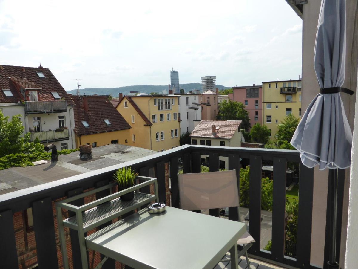 Jena City Apartment, Balkon, Sonnig, Wifi, Parkplaetze, Naehe Zentrum Екстериор снимка