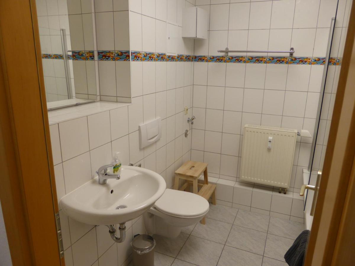 Jena City Apartment, Balkon, Sonnig, Wifi, Parkplaetze, Naehe Zentrum Екстериор снимка